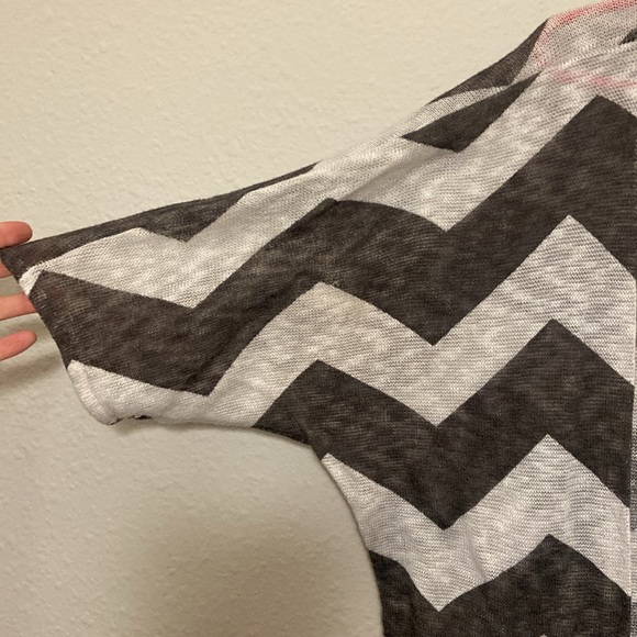 Maurice’s chevron top - Picture 3 of 3